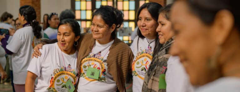 Colaboración y Asociaciones